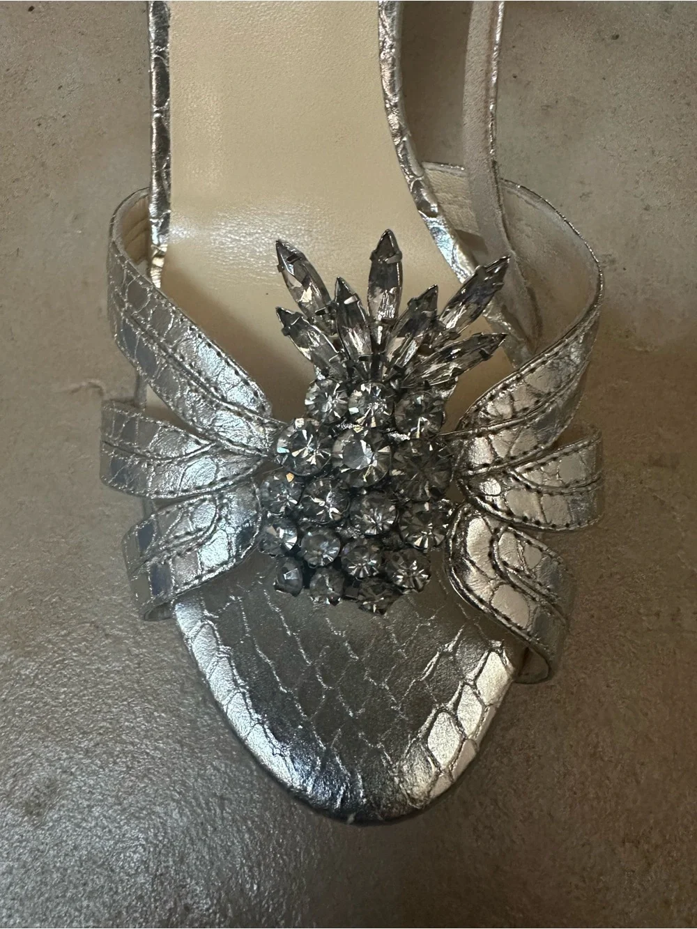 Kate Spade Gold Metallic Crystal Pineapple Slingback Heels, Size 7